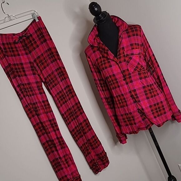 Isaac Mizrahi  sz M berry  pink long pj's  with button front collared top - Picture 1 of 10